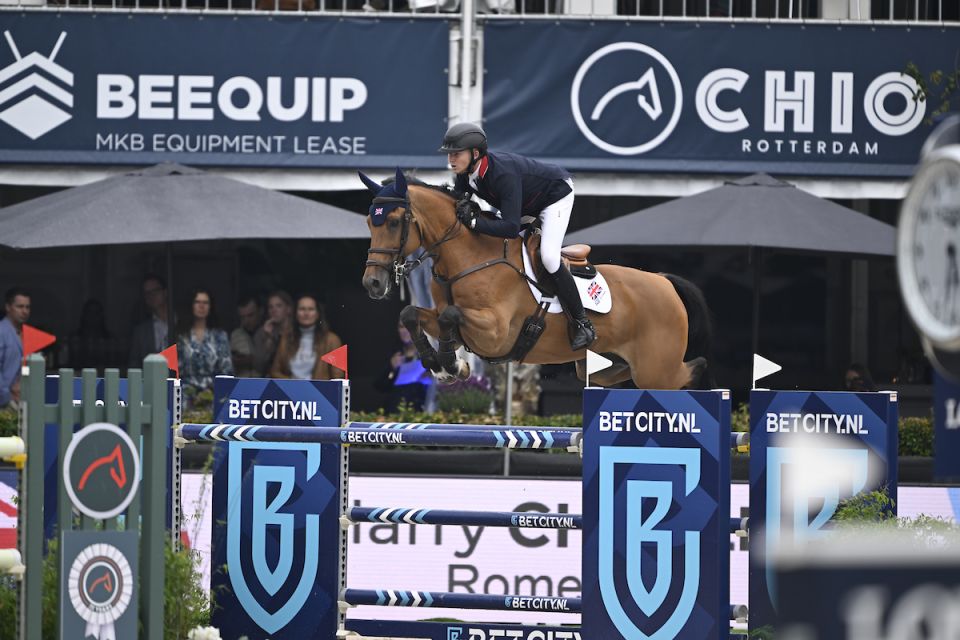 Khám Phá Thế Giới Giải Trí Đa Dạng Của DV88 - Nơi Niềm Vui Vô Tận Gặp Gỡ